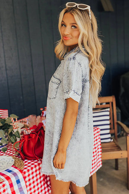 Festival Mood Light Wash Short Sleeve Denim Dress