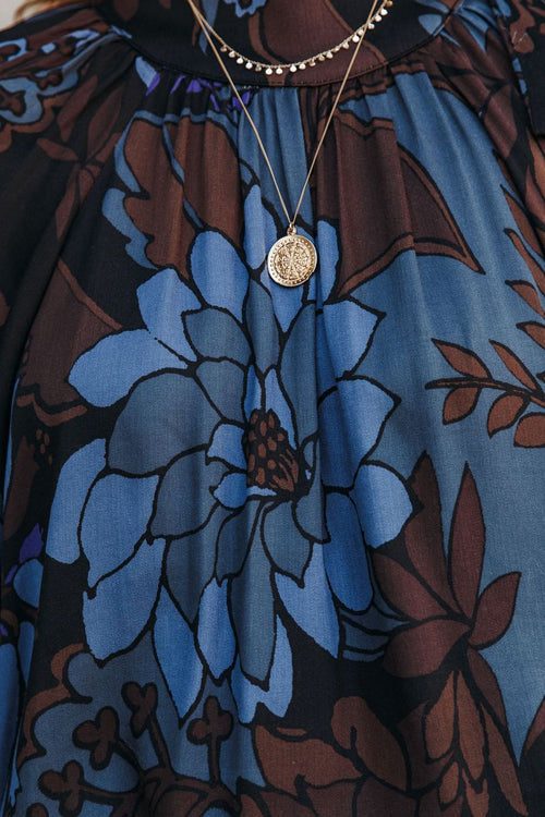 Delightful Side Printed Statement Sleeve Top