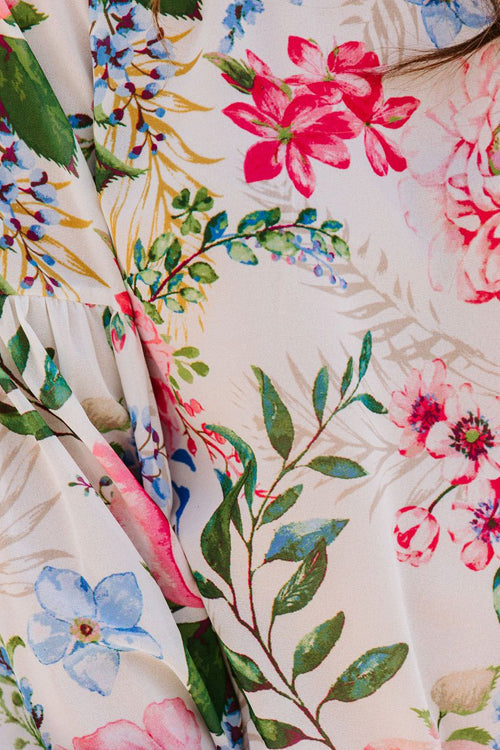 Delightful And Polished Floral Print Smocked Top