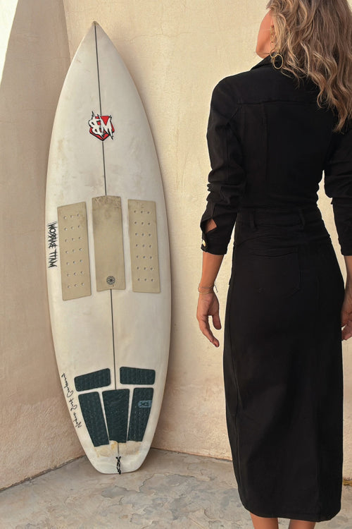 Edgy Instinct Wash Denim Long Sleeve Midi Dress